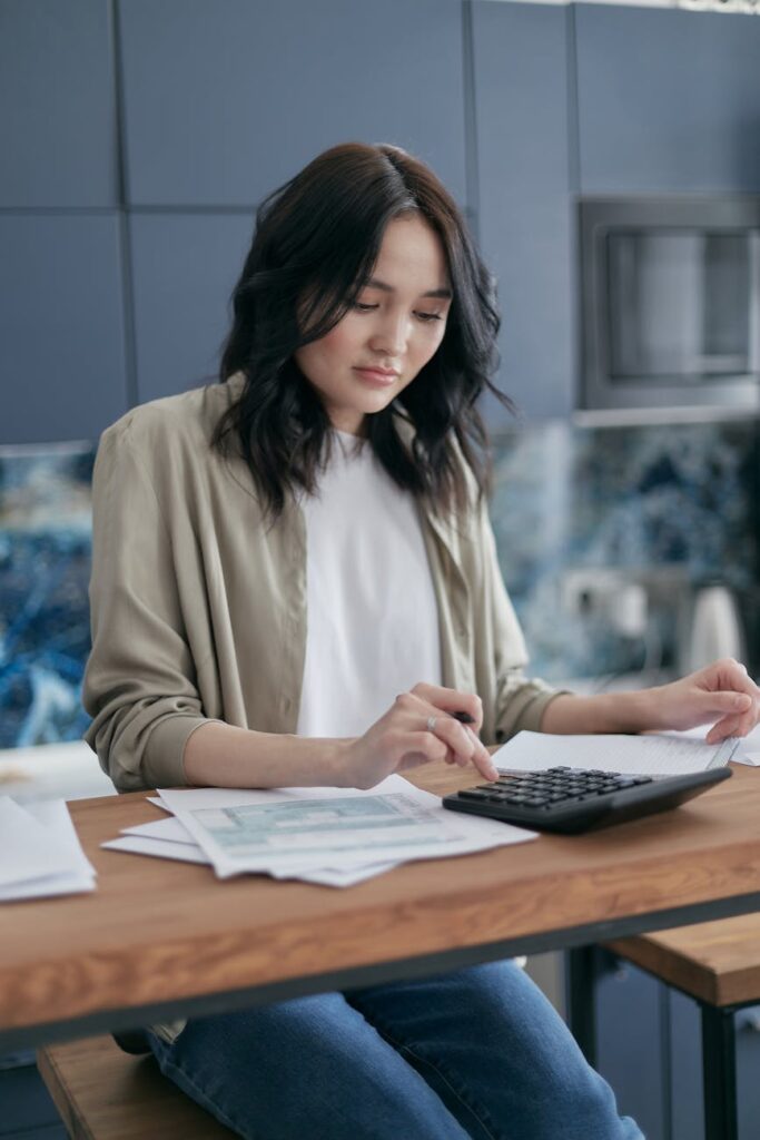 Moins de Gestion, Moins d’Impôts ? Le Lien entre Automatisation et Optimisation Fiscale. Angle : Aborder la fiscalité sous l’angle de la charge mentale. Moins de charge opérationnelle grâce à l’automatisation de l’entrée de l’immeuble permet de se concentrer sur des tâches à plus forte valeur ajoutée, comme la bonne tenue des comptes et l’optimisation fiscale.